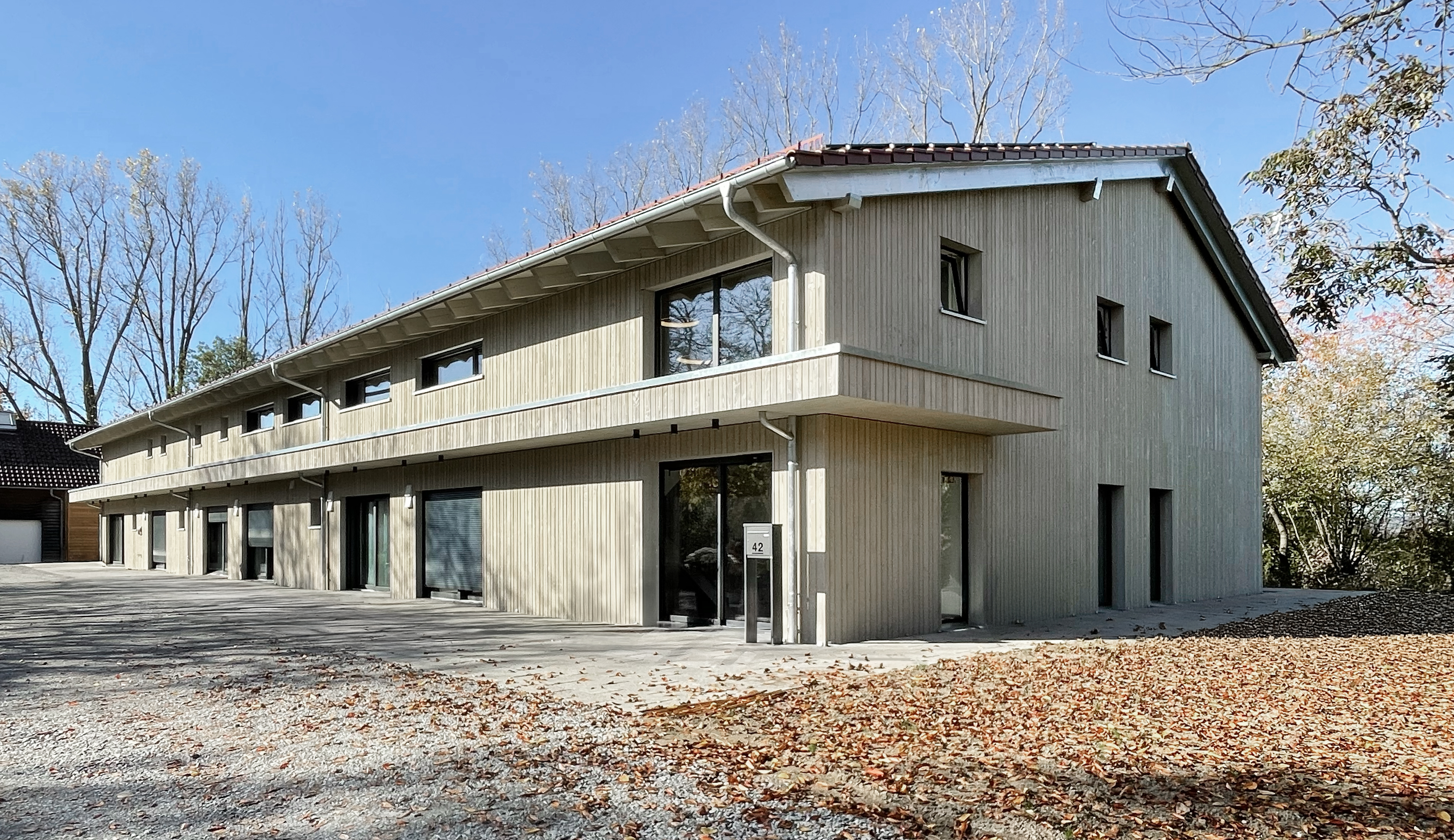 fertiges Hospiz mit vorgefertigter Fassade