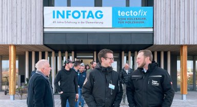 Eingangsbereich vom Bauer Holzbau Büro am tectofix-Infotag 
